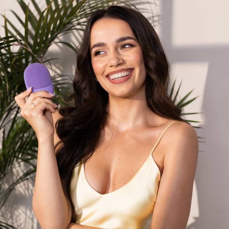 INNOGIO ΒΟΥΡΤΣΑ ΚΑΘΑΡΙΣΜΟΥ ΠΡΟΣΩΠΟΥ LED 4 ΣΕ 1