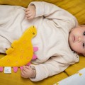 TIKIRI ΥΦΑΣΜΑΤΙΝΟ ΠΑΙΧΝΙΔΙ  STEGOSAURUS ΜΕ CRINKLE
